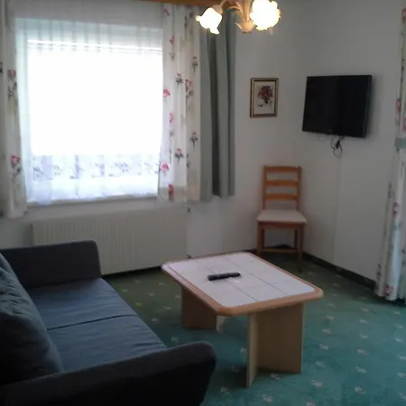 Pensjonat Gasteheim Tanzer *
